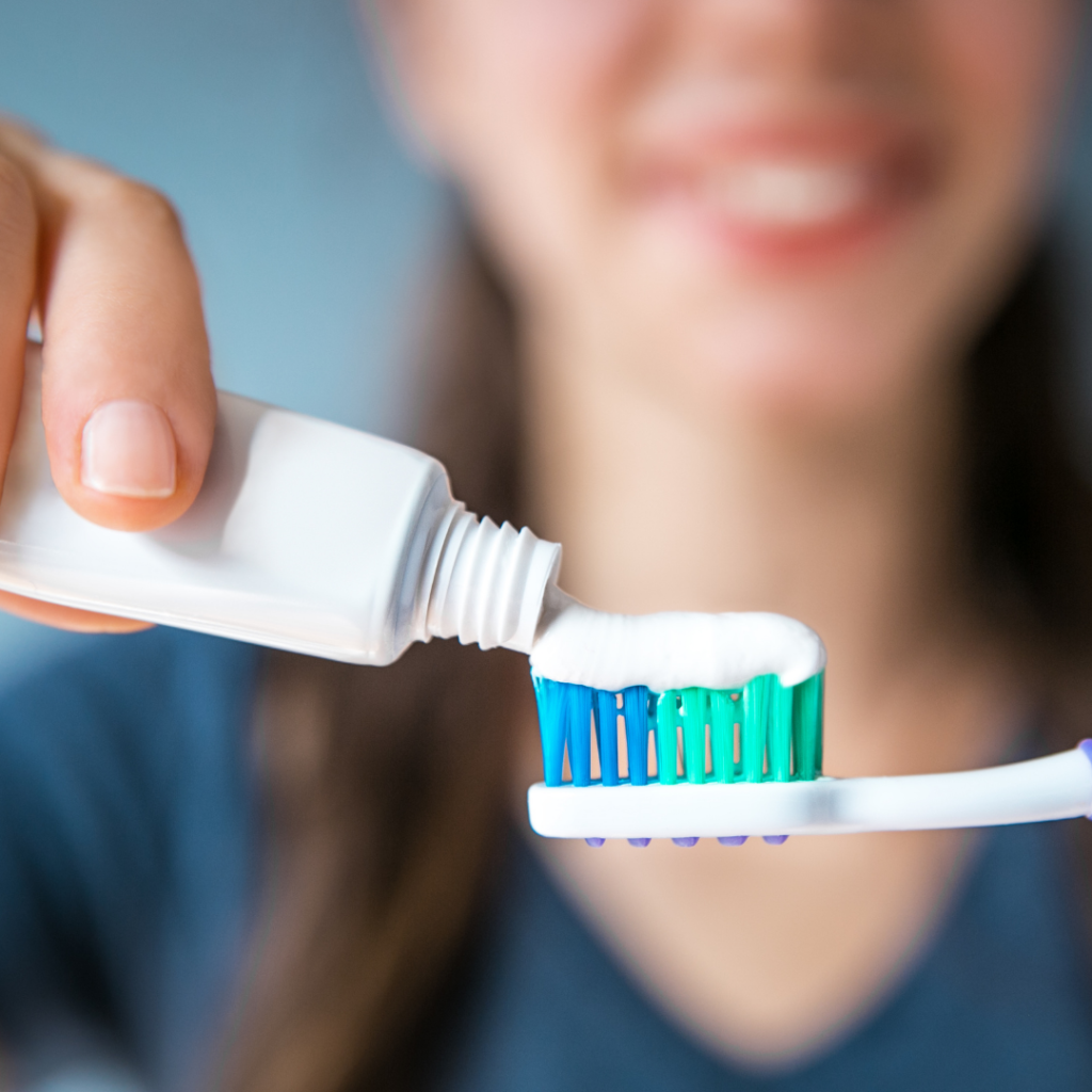 poor oral health causes metallic taste